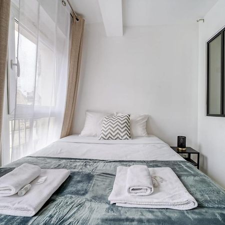 Beautiful Apartement With 2 Bedrooms In Paris Centre Екстер'єр фото